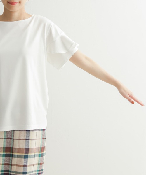 URBAN RESEARCH DOORS（アーバンリサーチドアーズ）の「デザインフリルスリーブプルオーバー（Tシャツ/カットソー・レディース・ブルー系その他/ブラック/オフホワイト・MEDIUM）」の7枚目の写真