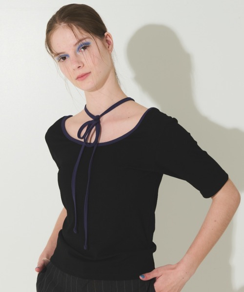 Solace（ソレイス）の「前後2WAY/バイカラーリボントップス（Tシャツ/カットソー・レディース・ブラック/ホワイト・FREE）」の20枚目の写真