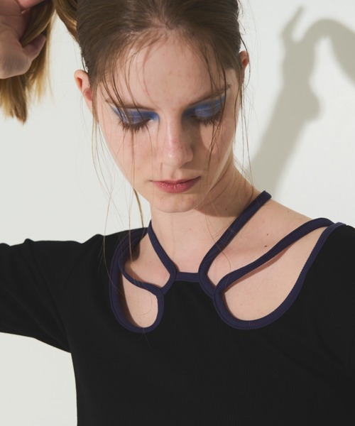 Solace（ソレイス）の「前後2WAY/バイカラーリボントップス（Tシャツ/カットソー・レディース・ブラック/ホワイト・FREE）」の16枚目の写真