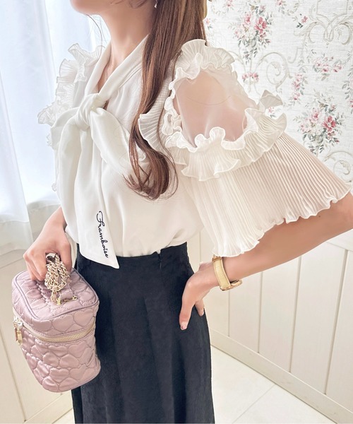 apres jour（アプレジュール）の「フリルプリーツボウタイブラウス【ZOZOTOWN限定アイテム】（シャツ/ブラウス・レディース・ネイビー/オフホワイト/ライトピンク・フリー/X-LARGE）」の17枚目の写真