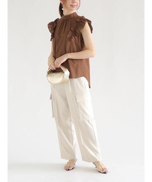 Te chichi(テチチ)の「フリルショルダーブラウス(シャツ/ブラウス・レディース・ブラック/ネイビー/ブラウン・F)」の9枚目の写真