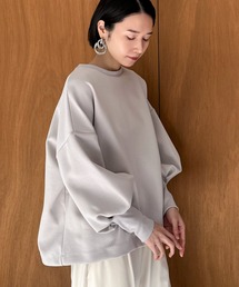 袖ボリュームプルオーバー