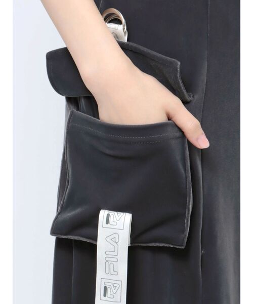 FILA（フィラ）の「【FILA×dazzlin】別珍ポケットフレアスカート（スカート・レディース・アイボリー/ブルー/ブラック・FREE）」の17枚目の写真