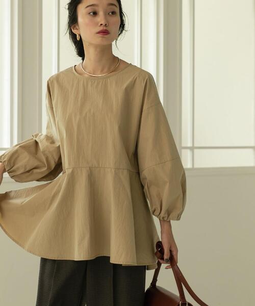 coen（コーエン）の「【WEB限定】ペプラムロングスリーブチュニックブラウス（シャツ/ブラウス・レディース・ベージュ/オフホワイト/ダークグレー・M/L）」の6枚目の写真