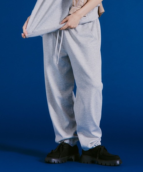 NUMERALS（ヌメラルズ）の「【UNISEX】 [NUMERALS]スウェットパンツ（スウェットパンツ・メンズ・グリーン/ボルドー/ブラック/グレー/その他8・LARGE/MEDIUM/X-LARGE）」の3枚目の写真