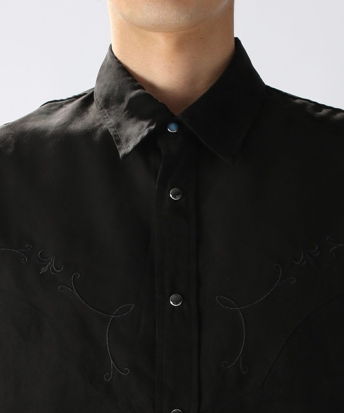 niko and...（ニコアンド）の「刺しゅうウエスタンシャツ（シャツ/ブラウス・メンズ・ブラウン/ブラック・LARGE/MEDIUM）」の17枚目の写真