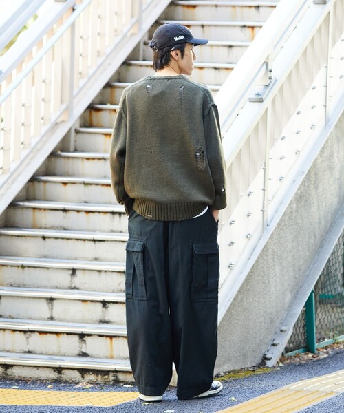 FREAK'S STORE(フリークスストア)の「FREAK’S STORE/フリークスストア ダメージ クルーネックニット/プルオーバー/ダメージ加工(ニット/セーター・メンズ・オフホワイト/ブラック/オリーブ・SMALL/MEDIUM/LARGE)」の22枚目の写真