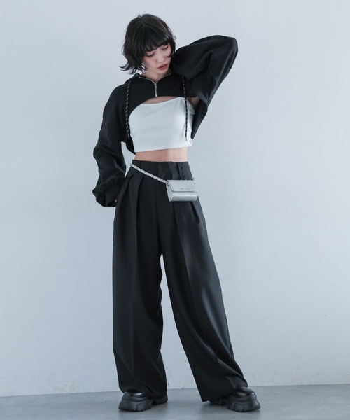 タックストレートパンツ　PAGEBOY PAGEBOY（ページボーイ）の「タックストレートパンツ