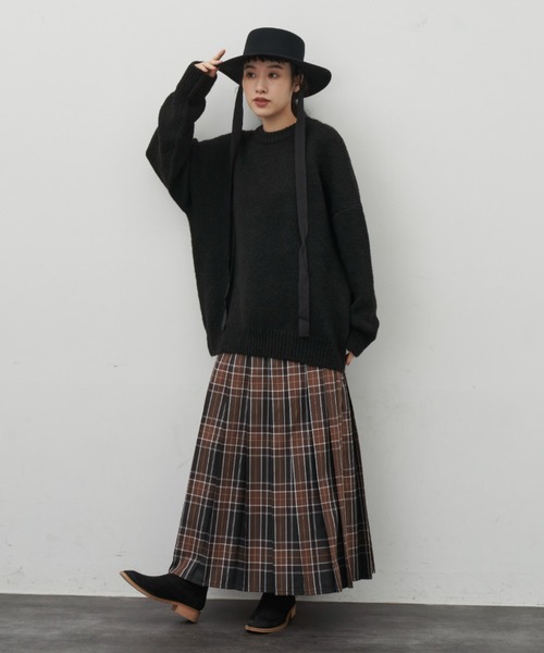 Libra Cue(リブラ キュー)の「オーバールーズニット(ニット/セーター・レディース・イエロー/アイボリー/グレー/ブラック・FREE)」の11枚目の写真