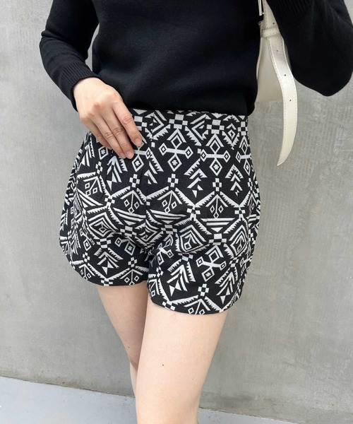 SPIGA（スピーガ）の「ｵﾙﾃﾞｨｶﾞ柄ｼｮｰﾄﾊﾟﾝﾂ（その他パンツ・レディース・ブラック/ブルー・SMALL/MEDIUM）」の4枚目の写真