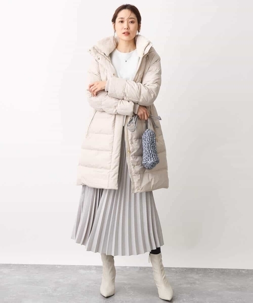MK MICHEL KLEIN(エムケーミッシェルクラン)の「ベーシックタフタロングダウンコート(ダウンジャケット/コート・レディース・ブラック/ベージュ/モカ・40/38)」の7枚目の写真