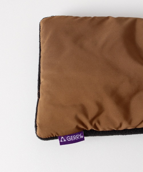 GERRY（ジェリー）の「【GERRY/ジェリー】パテッド差し込みマフラー（マフラー・レディース・ブラック/チャコール/ダークグリーン/ブラウン/アイボリー・FREE）」の9枚目の写真