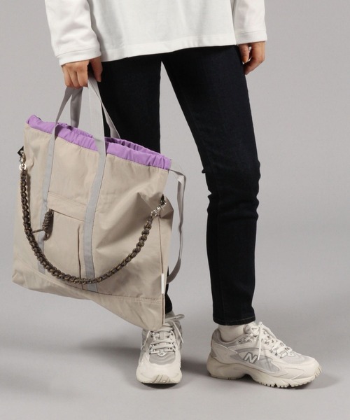 LEPSIM（レプシィム）の「【CONTROL FREAK／コントロールフリーク】ナイロン3WAYスクエアトート　967744（ショルダーバッグ・レディース・ブラック/グレー・ONE SIZE）」の3枚目の写真