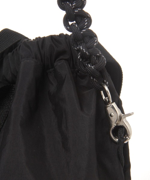 LEPSIM（レプシィム）の「【CONTROL FREAK／コントロールフリーク】ナイロン3WAYスクエアトート　967744（ショルダーバッグ・レディース・ブラック/グレー・ONE SIZE）」の11枚目の写真