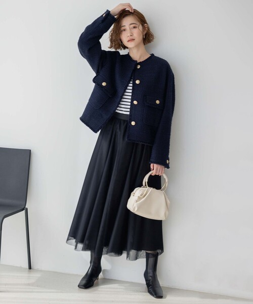 23区（ニジュウサンク）の「GIOLICA カラーミックスツイード ジャケット（ノーカラージャケット・レディース・ブラック系3/レッド系3/ネイビー系/アイボリー系・44/48/46）」の10枚目の写真