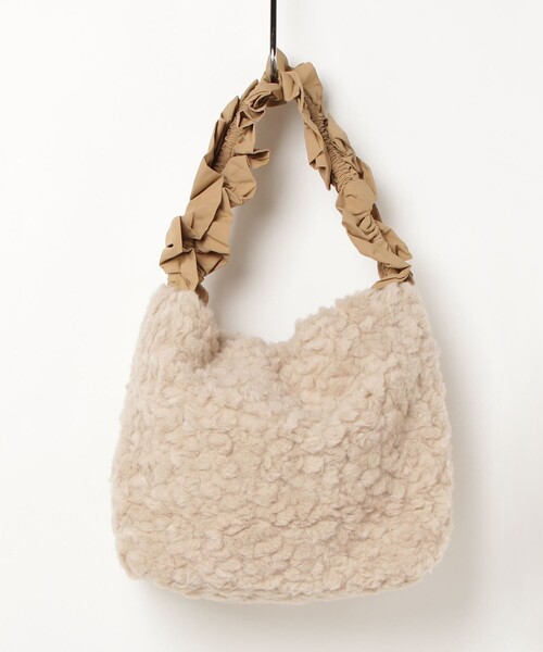 fredy emue（フレディエミュ）の「フリルハンドルボアトートバッグ（トートバッグ・レディース・ベージュ/チャコールグレー・FREE）」の6枚目の写真