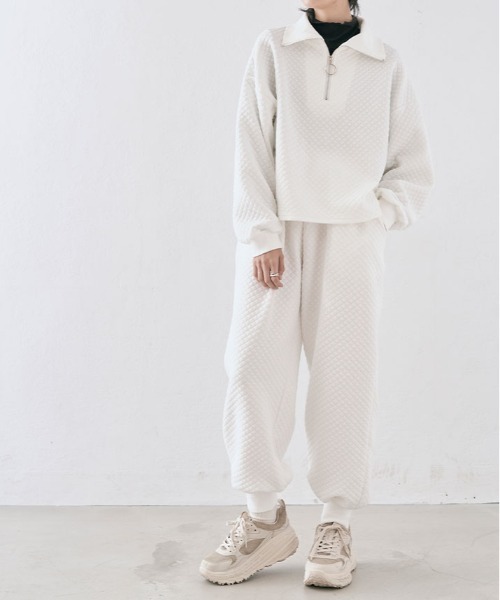 kirakiraShop(キラキラショップ)の「キルティング スウェット ジョガーパンツ(スウェットパンツ・レディース・チャコール/オフホワイト/杢グレー/ブラック・M/L)」の5枚目の写真