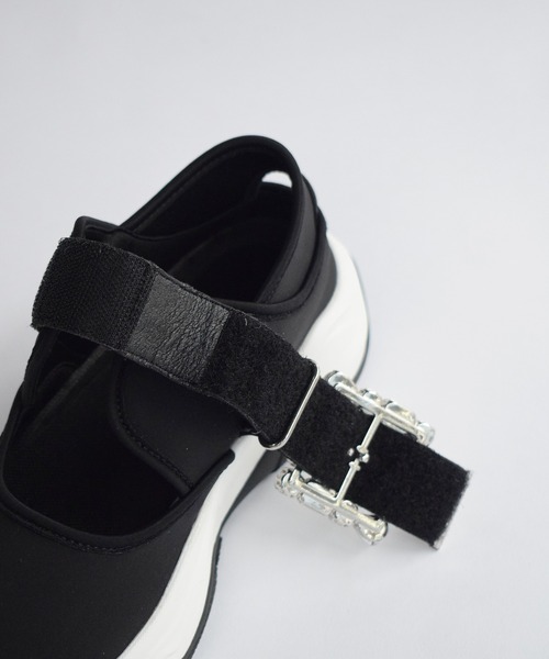 EVOL（イーボル）の「ビジューバックルボリュームソールスニーカー（スニーカー・レディース・ブラック・M/S/LL/L）」の12枚目の写真