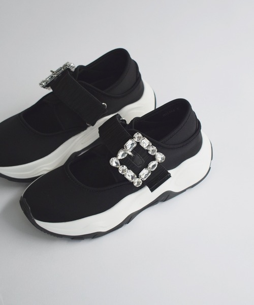 EVOL（イーボル）の「ビジューバックルボリュームソールスニーカー（スニーカー・レディース・ブラック・M/S/LL/L）」の6枚目の写真