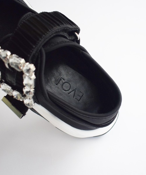 EVOL（イーボル）の「ビジューバックルボリュームソールスニーカー（スニーカー・レディース・ブラック・M/S/LL/L）」の9枚目の写真