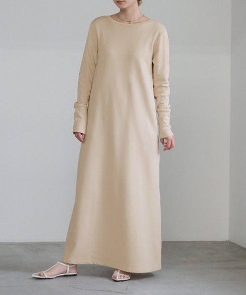 select MOCA(セレクトモカ)の「バックUネックカットロングワンピース(ワンピース・レディース・グレー/ライトベージュ/ブラック・SMALL/MEDIUM)」の9枚目の写真