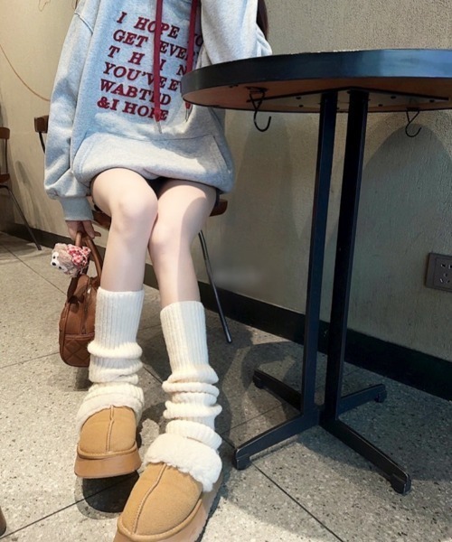 almo（アルモ）の「ルーズレッグウォーマー(BQ)（レッグウォーマー・レディース・ホワイト/ベージュ/ライトベージュ/グレー・FREE）」の7枚目の写真