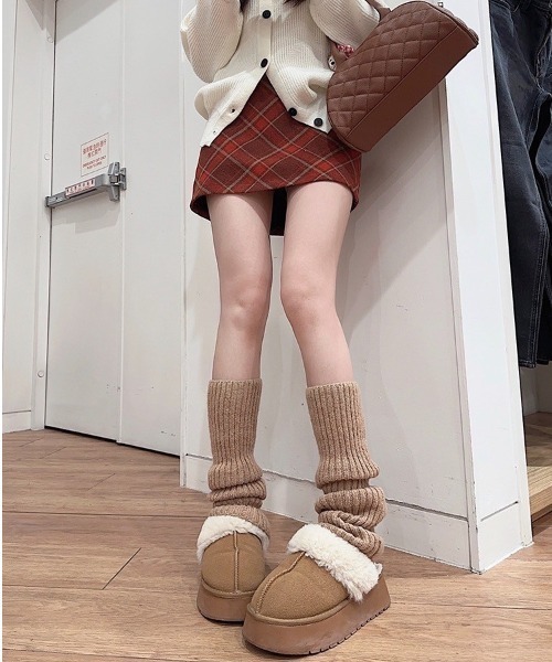 almo（アルモ）の「ルーズレッグウォーマー(BQ)（レッグウォーマー・レディース・ホワイト/ベージュ/ライトベージュ/グレー・FREE）」の6枚目の写真