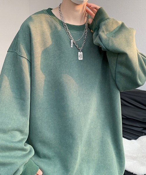 FVLMEN(フルメン)の「【FVLMEN】Pigment processing sweat pullover/ピグメント加工 スウェット プルオーバー(スウェット・メンズ・パープル/グリーン/ブラック/ブルー/グレー・X-LARGE/LARGE/MEDIUM)」の4枚目の写真