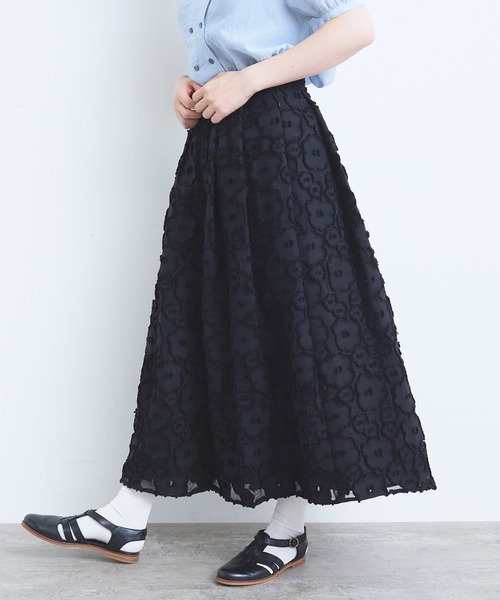 bulle de savon（ビュルデサボン）の「fusafusa hana ジャカード　タックスカート（スカート・レディース・ブラック・FREE）」の12枚目の写真