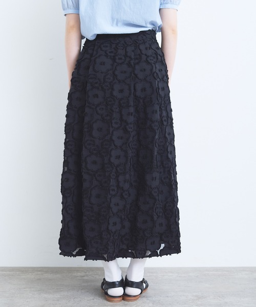 bulle de savon（ビュルデサボン）の「fusafusa hana ジャカード　タックスカート（スカート・レディース・ブラック・FREE）」の16枚目の写真