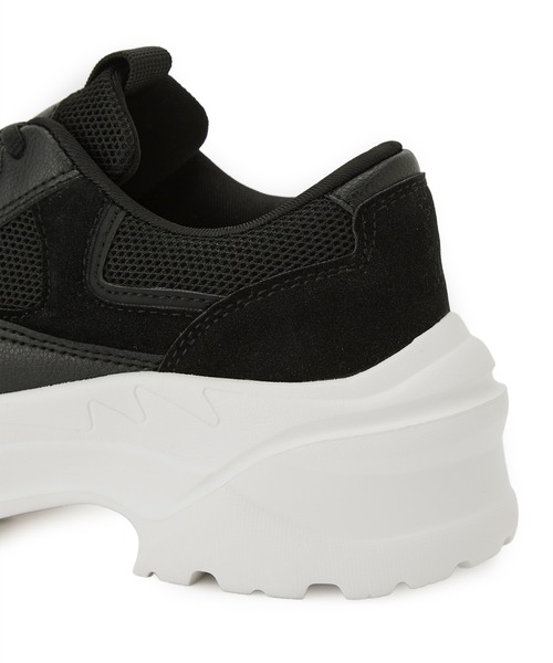 Juze(ジュゼ)の「ライトソール厚底スニーカー(スニーカー・レディース・シルバー/ブラック・L/M/S)」の11枚目の写真