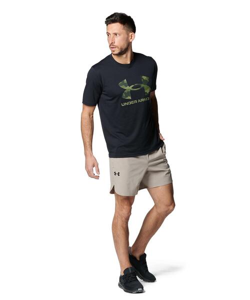 UNDER ARMOUR（アンダーアーマー）の「UAテック カモ ビッグロゴ ショートスリーブTシャツ（トレーニング/メンズ）（Tシャツ/カットソー・メンズ・ブラック・L/M/XL/S/XXL/3XL）」の3枚目の写真