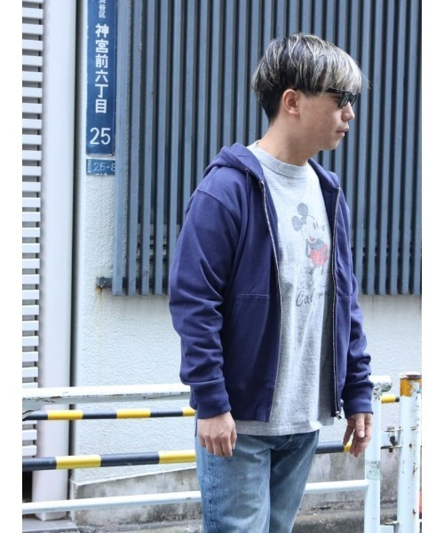 Right-on(ライトオン)の「【DISNEY】スラブプリントロンT(Tシャツ/カットソー・メンズ・オフホワイト/グレー/ダークグレー・M/L/XL)」の9枚目の写真