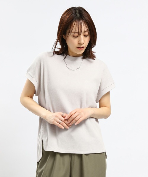 GLOBAL WORK Smile Seed Store（グローバルワーク スマイルシードストア）の「ワッフルＴシャツ/フレンチスリーブ/994858（Tシャツ/カットソー・レディース・アイボリー/ブラック/オフホワイト/ホワイト×ブラック・X-LARGE/MEDIUM/LARGE/SMALL）」の16枚目の写真