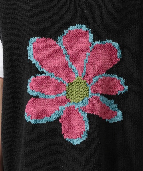 niche.(ニッチ)の「MacMahon Knitting Mills /マクマホンニッティングミルズ 別注BlackFlowerVest(ニット/セーター・メンズ・ピンク・F)」の9枚目の写真