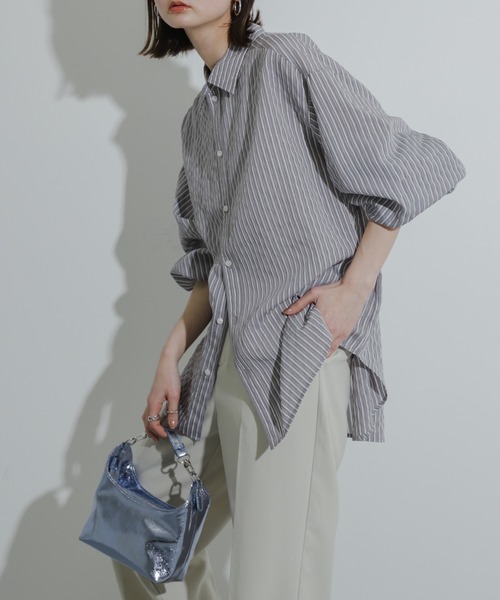 SENSE OF PLACE by URBAN RESEARCH(センスオブプレイスバイアーバンリサーチ)の「シアーストライプシャツ(シャツ/ブラウス・レディース・ブルー系その他/イエロー系その他/グレー系その他/グリーン系その他・ONE)」の2枚目の写真