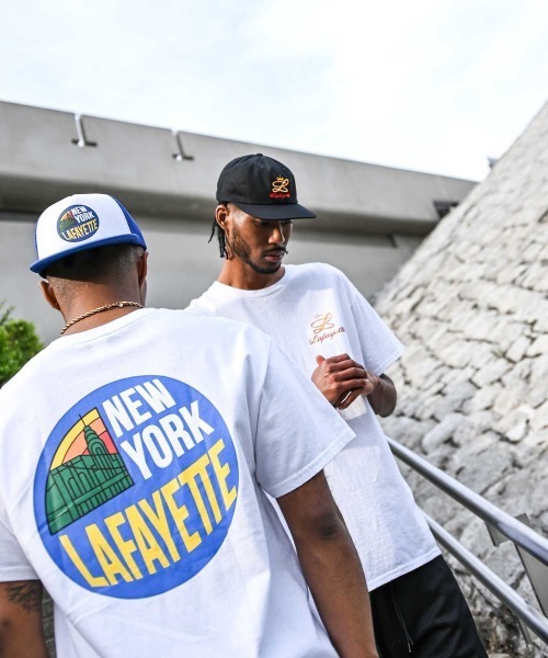 LFYT（エルエフワイティー）の「LFYT ラファイエット [Lafayette] - プリント Tシャツ [LOTTERY TEE] LS240118（Tシャツ/カットソー・メンズ・ブラック/ホワイト/ライトブルー・L/XL/XXL/M/S）」の4枚目の写真