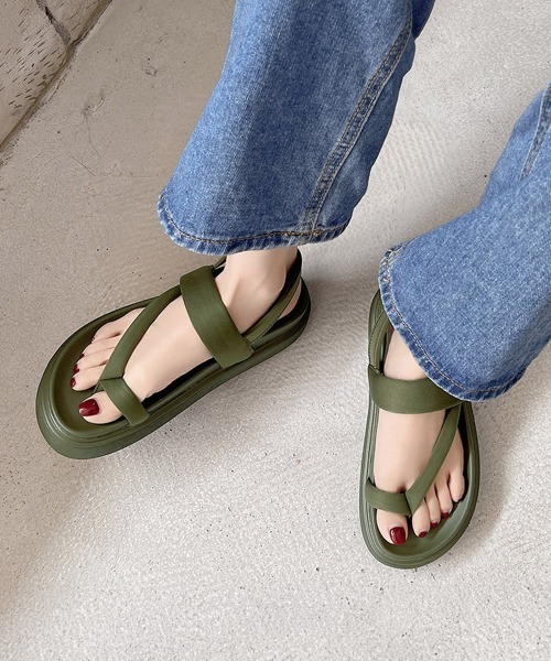 Miniministore(ミニミニストア)の「トングサンダル 厚底 ビーチサンダル 夏(サンダル・レディース・カーキ/ブラック・23.5cm/24.0cm/25.0cm/24.5cm/23.0cm/22.5cm)」の18枚目の写真