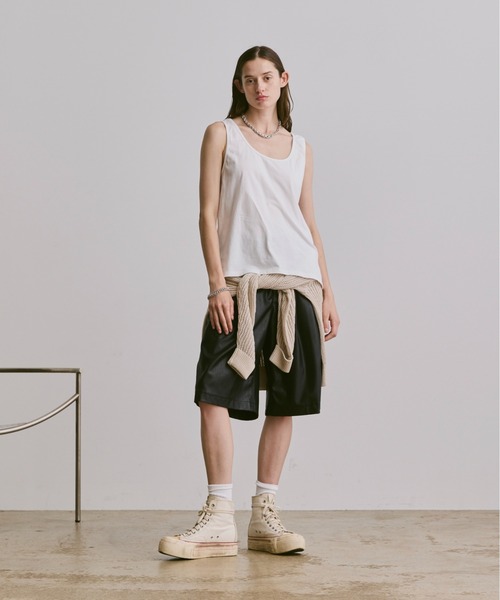 soerte（ソエルテ）の「sleeveless cut and sewn (plain)/ノースリーブカットソー（プレーン）（タンクトップ・メンズ・ブラック/グレー/ホワイト・3/2/1）」の5枚目の写真