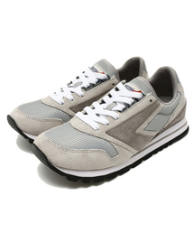 BROOKS | ＢＲＯＯＫＳ　ＣＨＡＲＩＯＴスニーカー　ＧＲＡＹ(スニーカー)