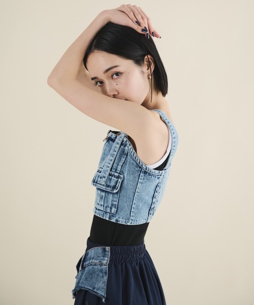 MERLOT（メルロー）の「デニムコルセットビスチェ（キャミソール・レディース・ブラック/ブルー・FREE）」の14枚目の写真