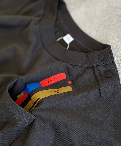 HOGAN RANCH WEAR(ホーガンランチウエア)の「ポケットひょっこりTシャツ(kids/XS~LL)(Tシャツ/カットソー・キッズ・レッド/ブラック/オフホワイト・LL/L/M/S/XS)」の13枚目の写真