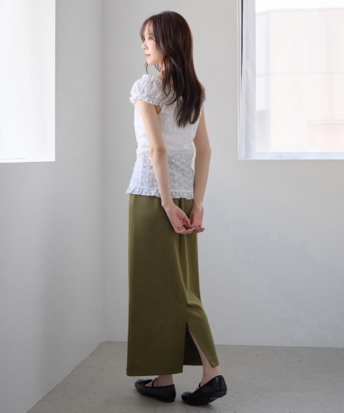 89.新品　KALNAホワイト後スリットロングスカート バックスリットナロースカート（スカート）｜CHAN ME（チャンミ）の