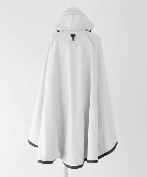 THE NORTH FACE（ザノースフェイス）の「THE NORTH FACE Access Poncho NP12332：ポンチョ（ポンチョ・レディース・ブラック・LARGE）」の16枚目の写真
