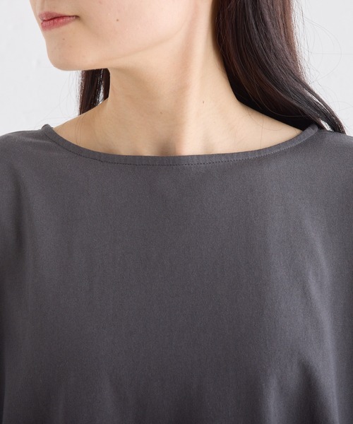 PUAL CE CIN(ピュアルセシン)の「汗に負けない!裾ラウンドチュニックTシャツ(Tシャツ/カットソー・レディース・ベージュ/レッド系/スミクロ・FREE)」の21枚目の写真