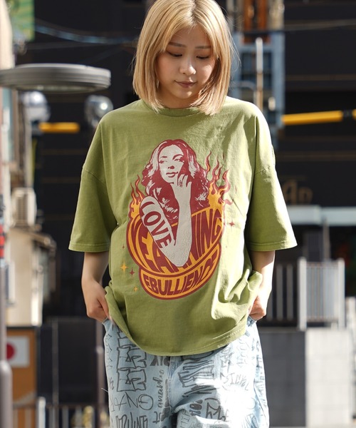 セール】【unisex】ダメージ加工 ガールプリント ピグメントT