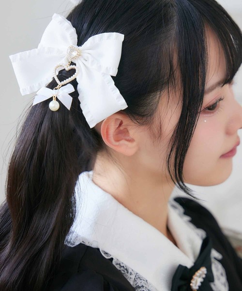 ROJITA（ロジータ）の「ダブルリボンハートパールクリップSET（バレッタ/ヘアクリップ・レディース・ホワイト/ブラック/ピンク・FREE）」の2枚目の写真