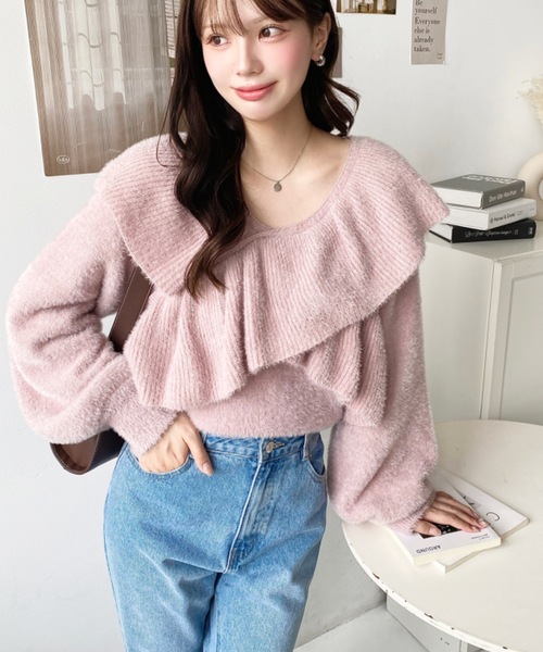 moment+（モーメントプラス）の「クロスフリルシャギーニットプル