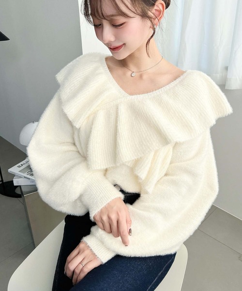 moment+（モーメントプラス）の「クロスフリルシャギーニットプル