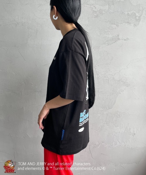 Tom＆Jerry（トムアンドジェリー）の「【WEB限定】[SEQUENZ/シークエンズ] トムとジェリー TROUBLE PUFF バックプリントTシャツ（Tシャツ/カットソー・レディース・ライトグリーン/ホワイト/ブラック・M/L/XL）」の22枚目の写真